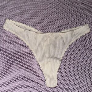 Cream / Ivory cotton thong panty by PINK Victoria’s Secret
